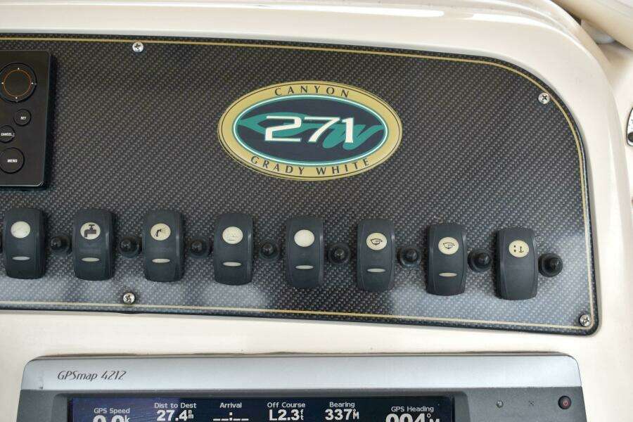 2012 Grady-White Canyon 271