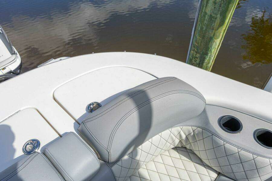 2010 Concept 4400 Sport Yacht