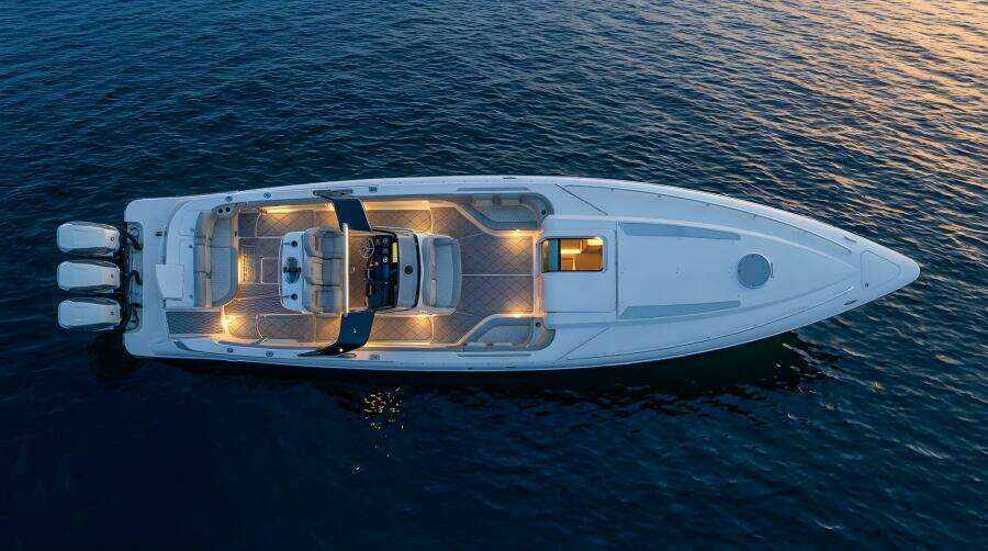 2010 Concept 4400 Sport Yacht