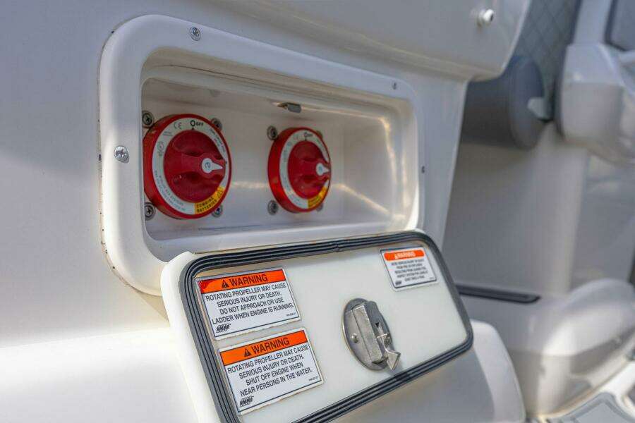 2010 Concept 4400 Sport Yacht