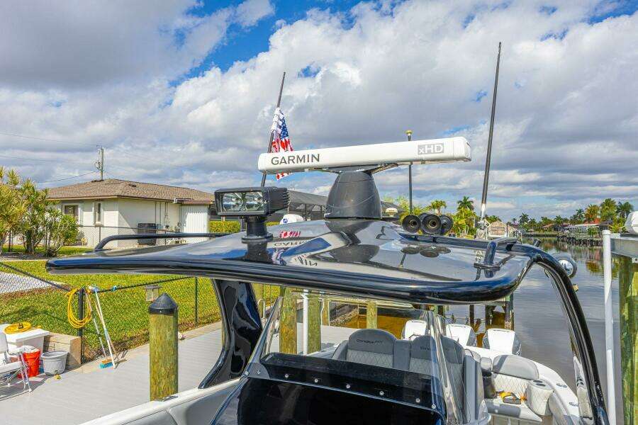 2010 Concept 4400 Sport Yacht