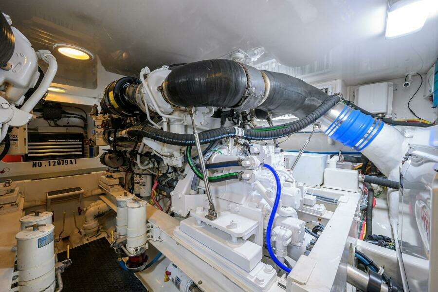 2008 Viking 60 Convertible