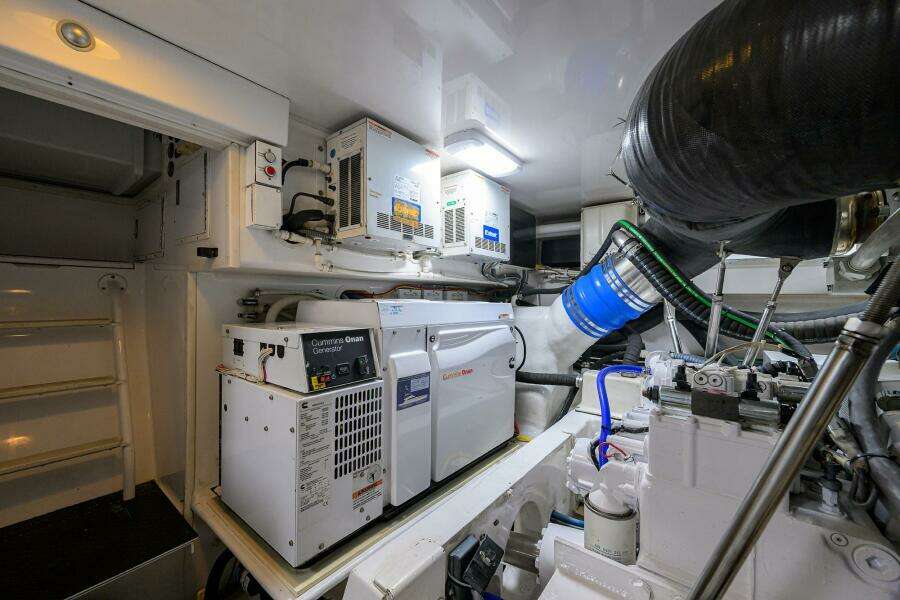 2008 Viking 60 Convertible