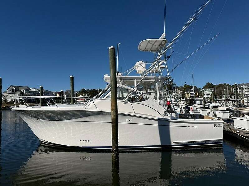 2011 Luhrs 37 IPS Canyon Series