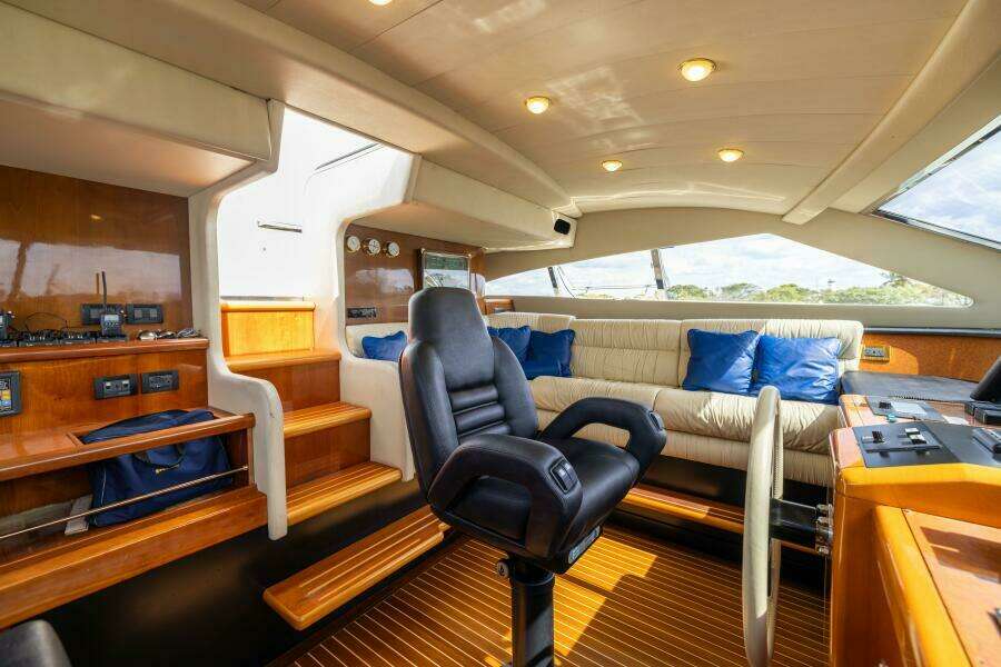 2001 Ferretti 94 Raised Pilothouse - Dreamchaser -Raised Pilothouse