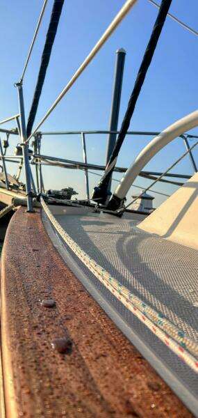 1999 Island Packet 320