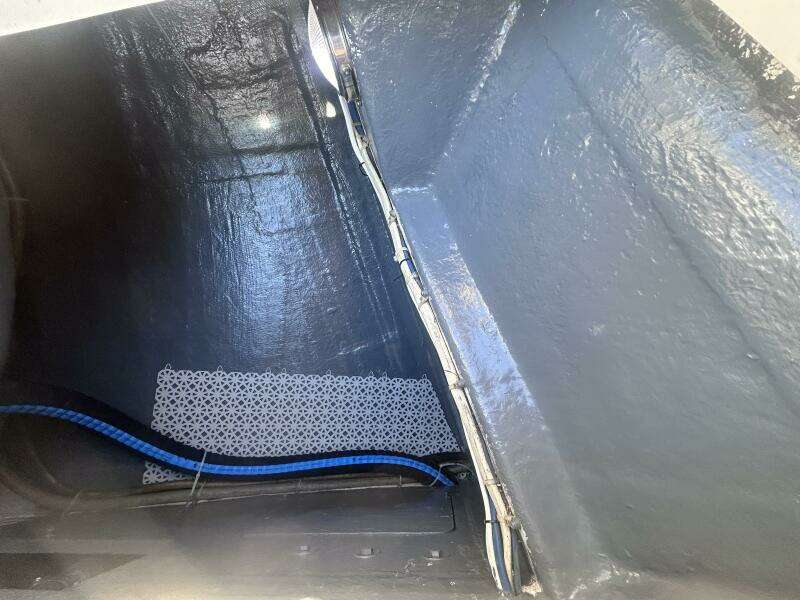 1999 Island Packet 320