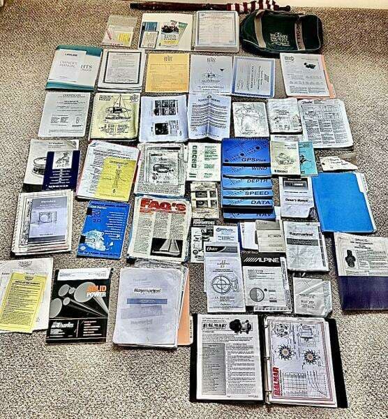 1999 Island Packet 320