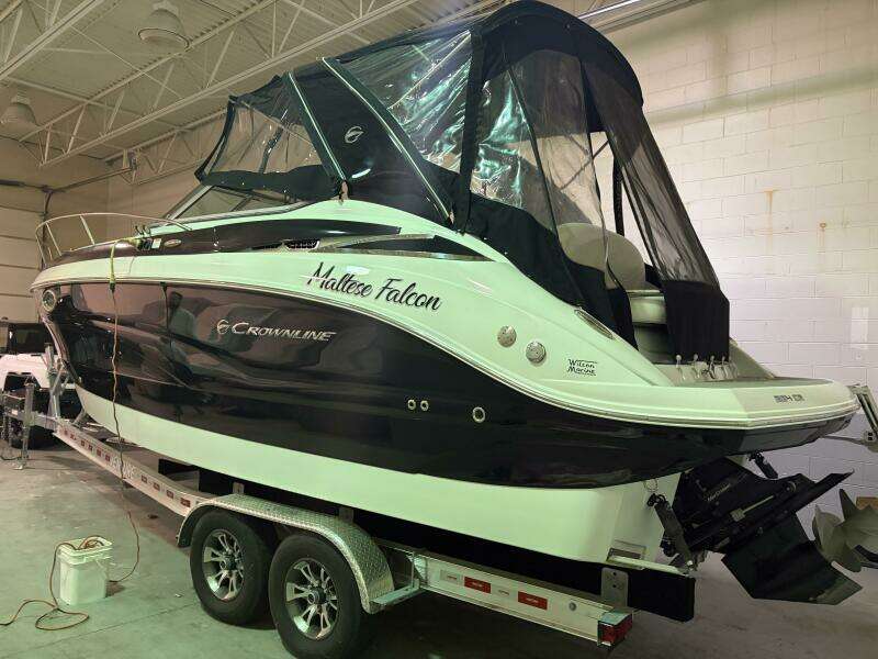 2019 Crownline 264 CR