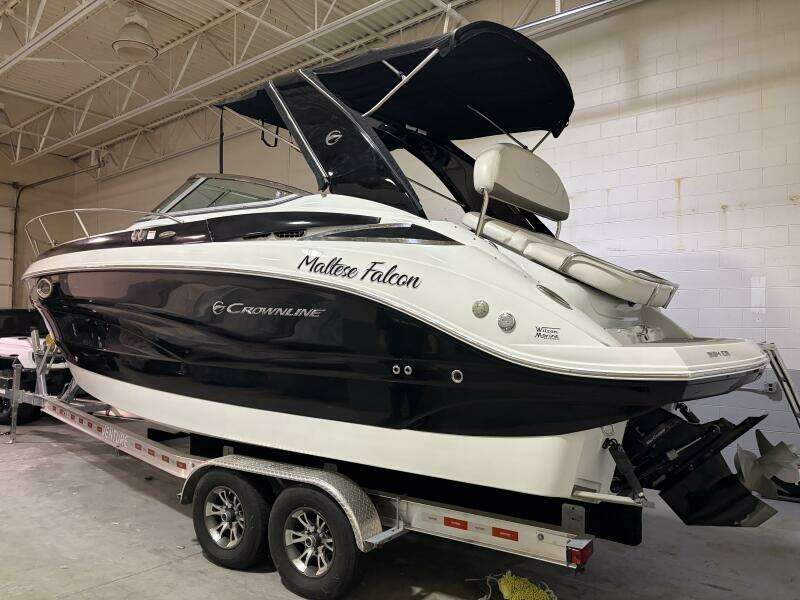 2019 Crownline 264 CR