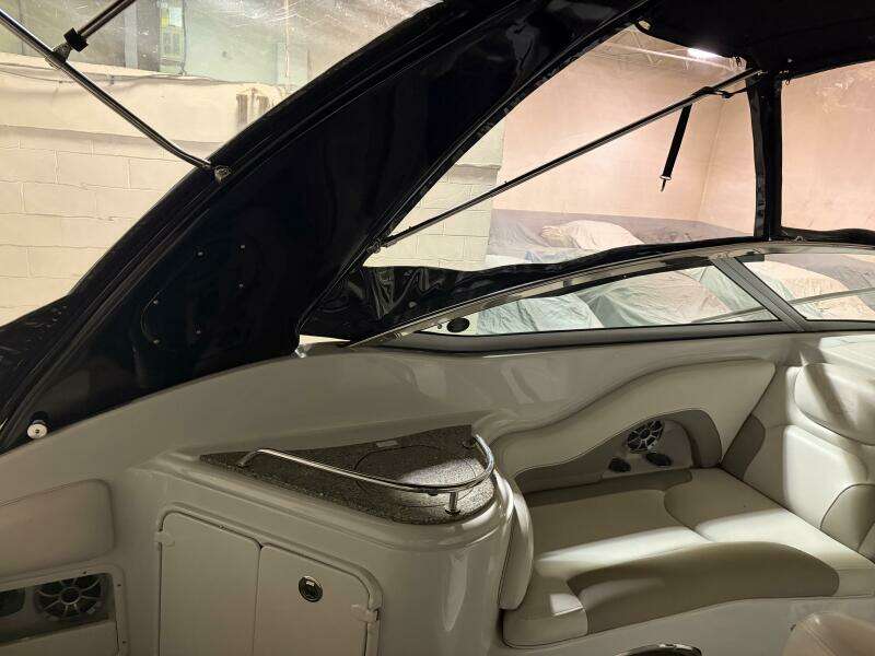 2019 Crownline 264 CR