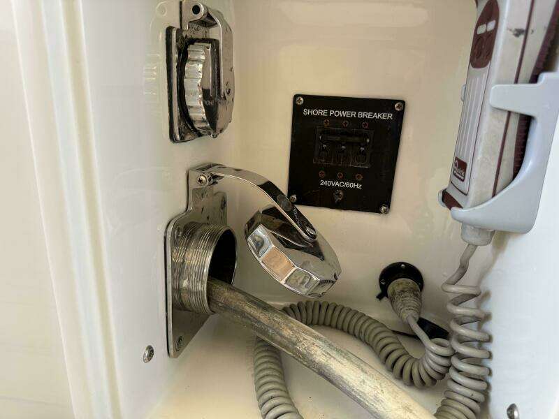 2007 Chris-Craft Roamer 40