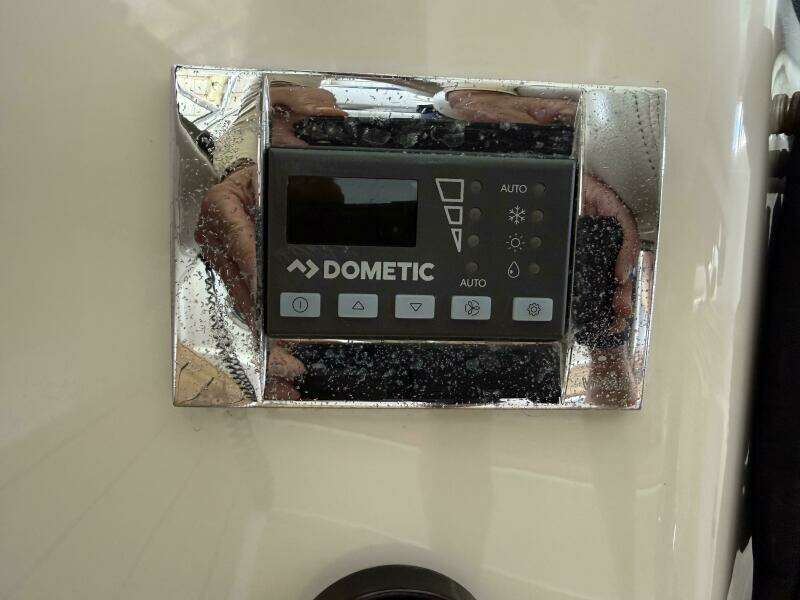 2007 Chris-Craft Roamer 40