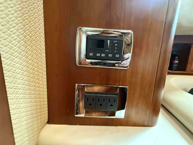 2007 Chris-Craft Roamer 40