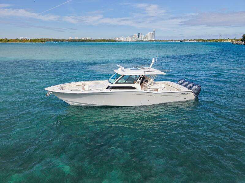 2022 Grady-White Canyon 456