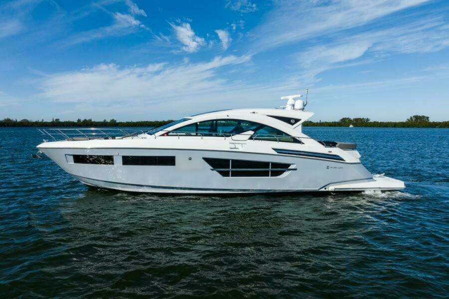 2019 Cruisers Yachts 60 Cantius- AFTER FIVE