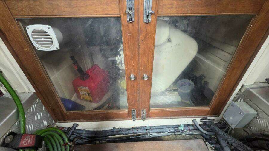 1997 Grand Banks 49 Classic