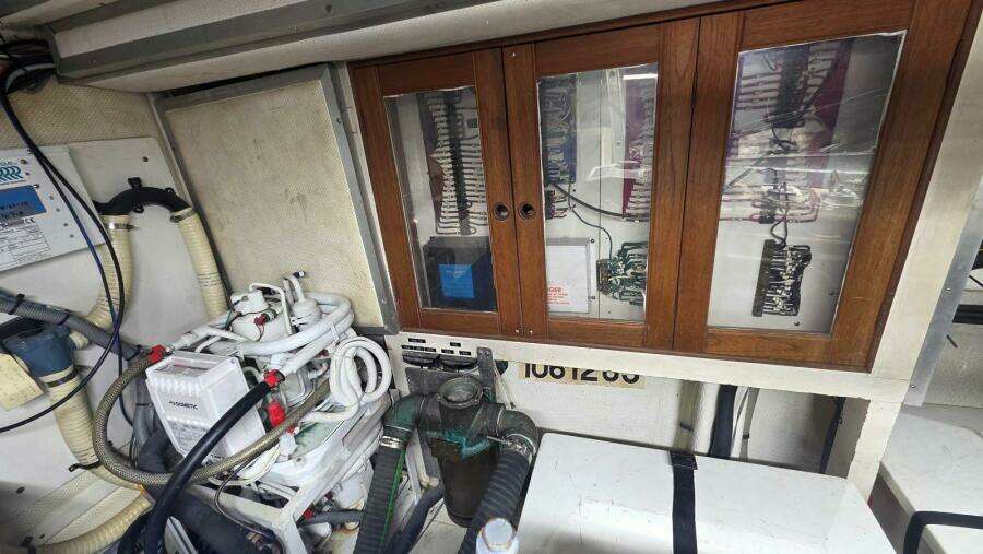 1997 Grand Banks 49 Classic