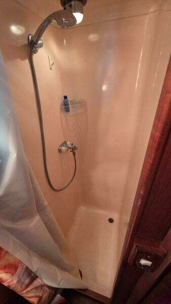 1987 DeFever 48 Tri Cabin