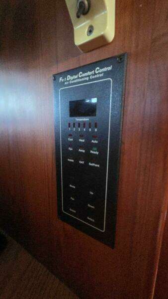 1987 DeFever 48 Tri Cabin