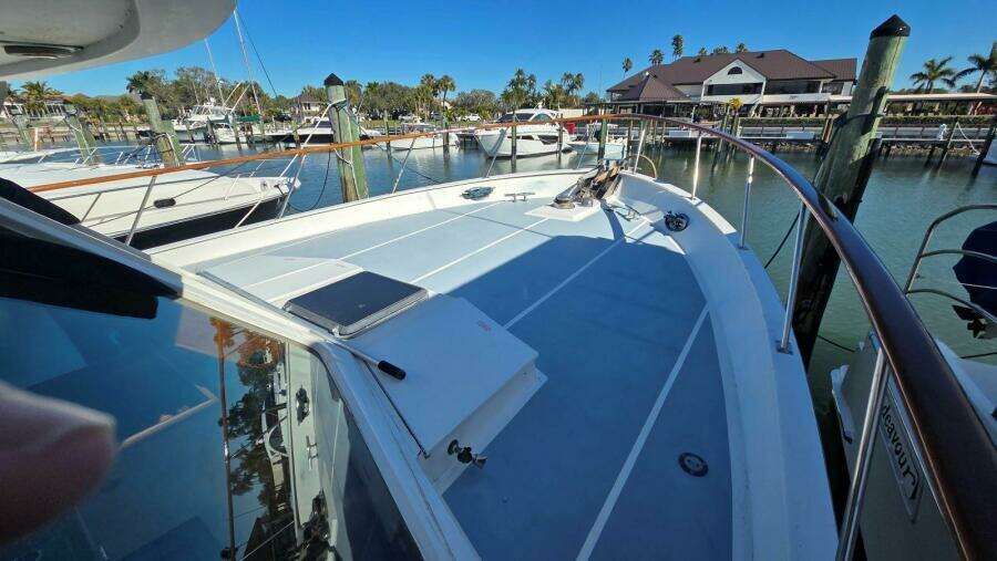 1987 DeFever 48 Tri Cabin