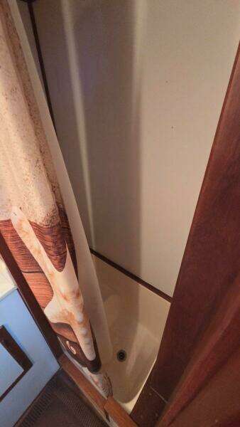 1987 DeFever 48 Tri Cabin