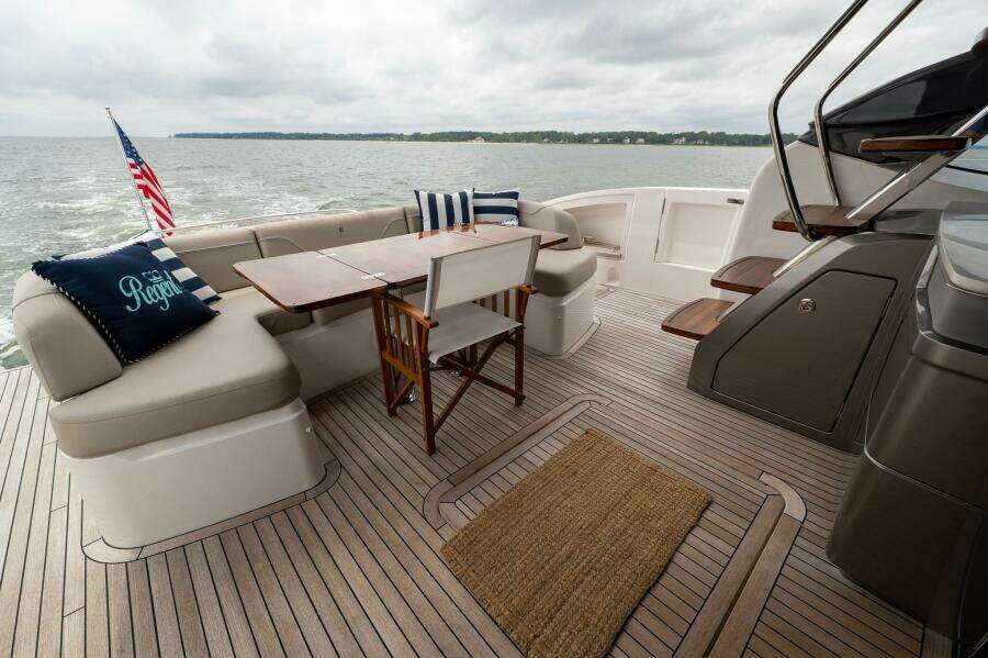 Princess 62 - Regent - Cockpit