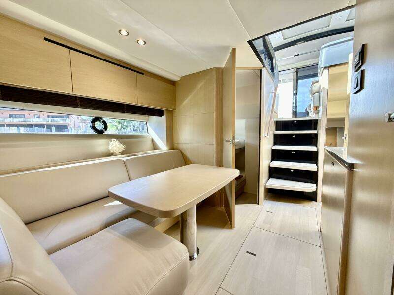 Princess 58 - IL CAPO - Dinette