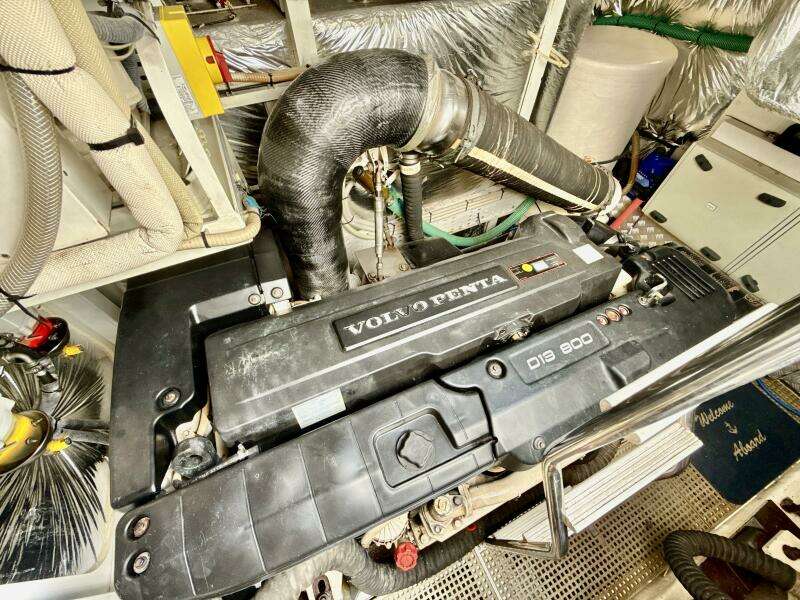 Princess 58 - IL CAPO - Engine Room