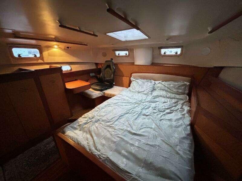 2000 Hunter Passage 450