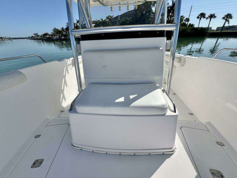 2005 Century 3200 Center Console