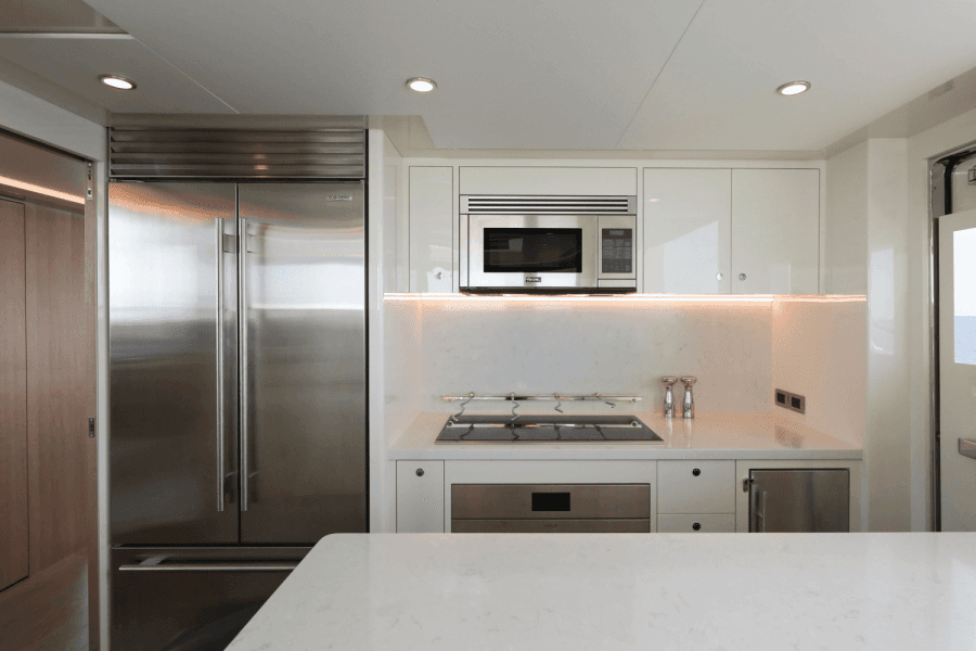 2025 Ocean Alexander 28L