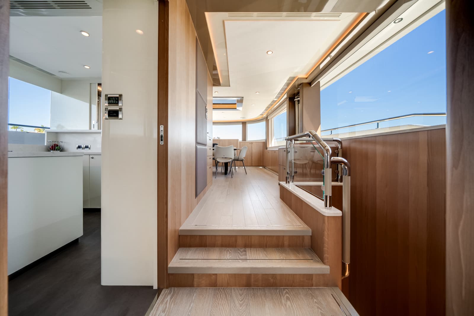 2025 Ocean Alexander 28L