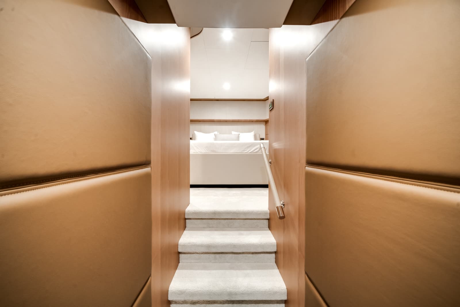 2025 Ocean Alexander 28L