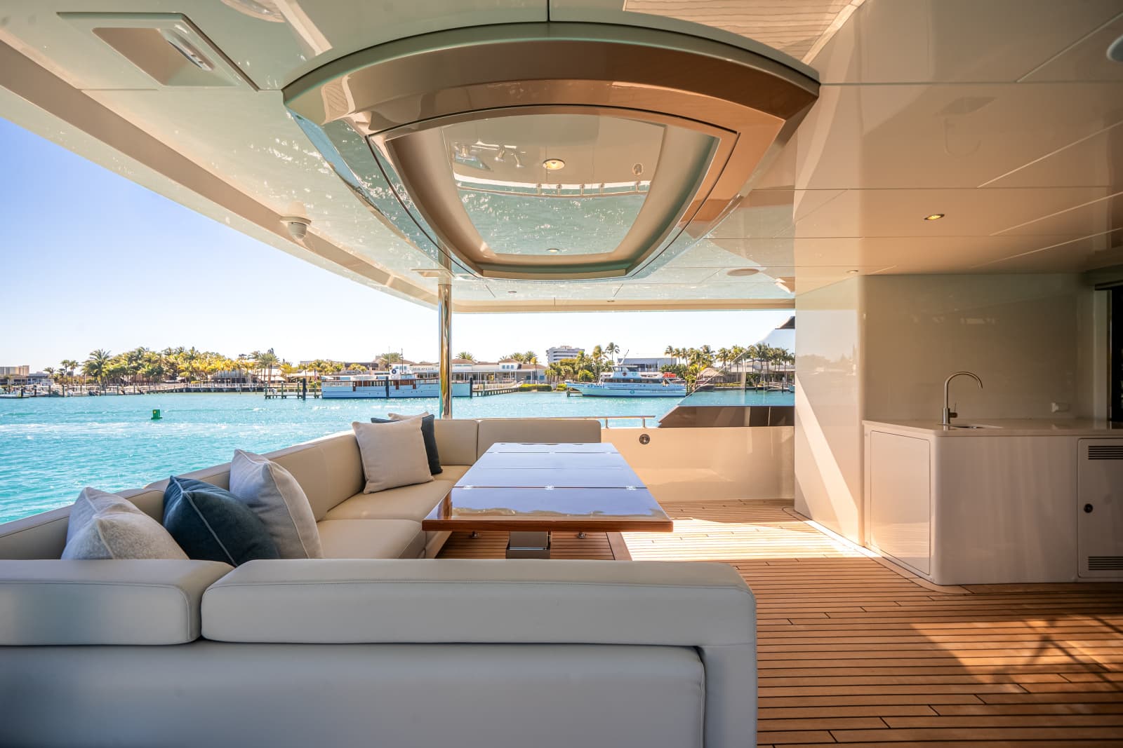 2025 Ocean Alexander 28L