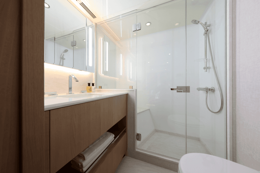 2025 Ocean Alexander 28L