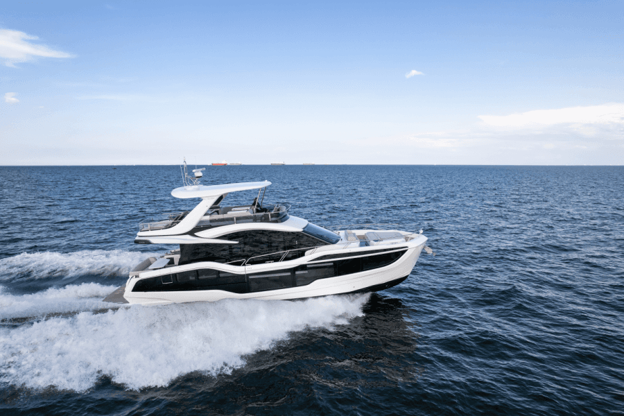 2025 Galeon 560 FLY