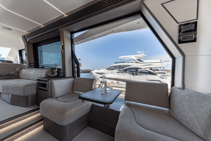 2025 Galeon 560 FLY