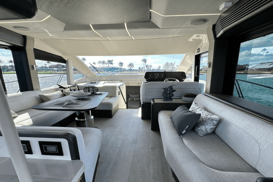 2025 Galeon 560 FLY