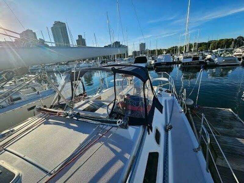 2001 Catalina 380