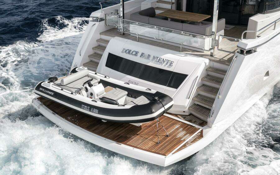 2026 Sunseeker 88 Yacht
