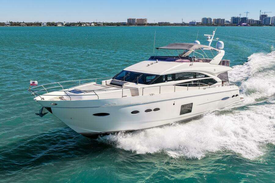 2014 Princess Y72