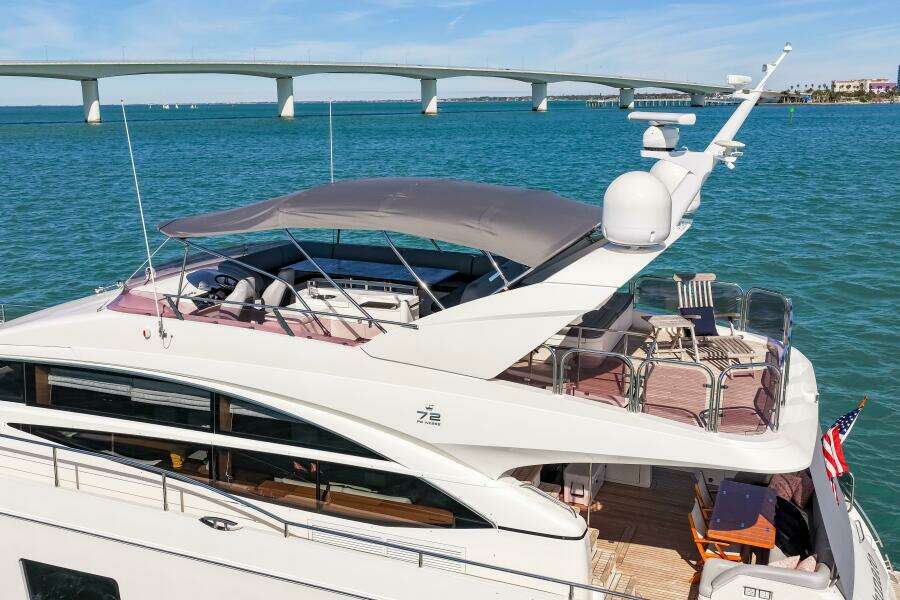 2014 Princess Y72
