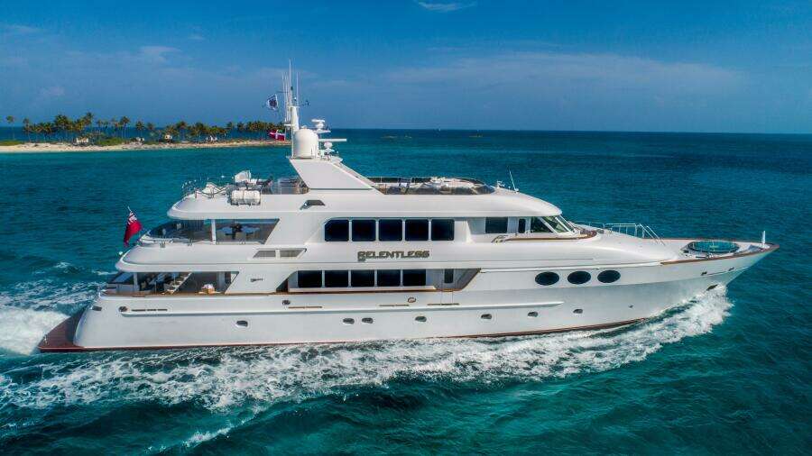 2001 Trinity Yachts Tri-Deck MY
