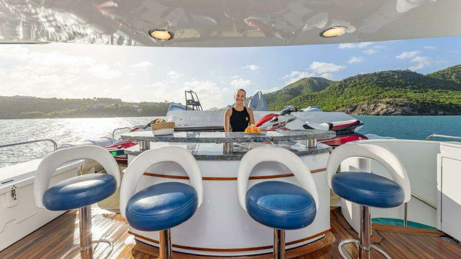 2001 Trinity Yachts Tri-Deck MY