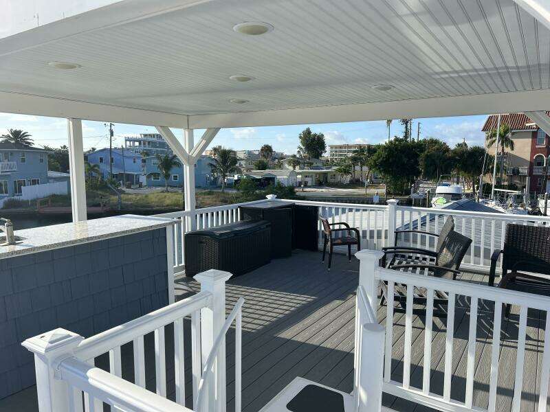 2019 Harbor Home Cozy Cottage 52' x 16' Tiny Boat