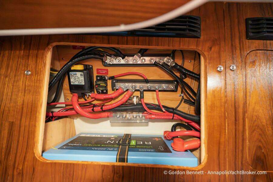 2002 Jeanneau Sun Odyssey 37