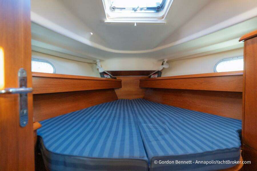 2002 Jeanneau Sun Odyssey 37