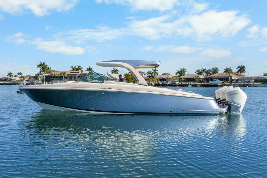 2021 Chris-Craft Launch 35 GT OB
