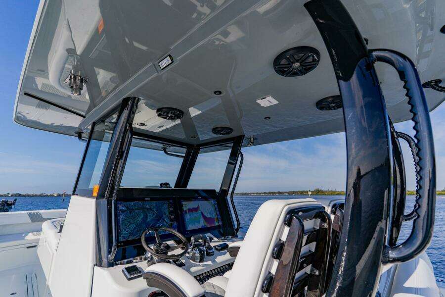 2024 Costa Custom 34 SV